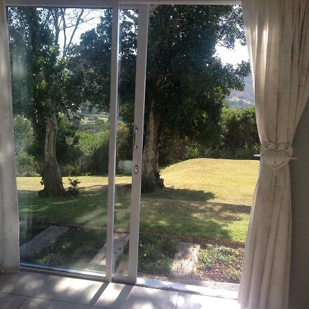 Golf View Cottage プレッテンバーグ・ベイ エクステリア 写真